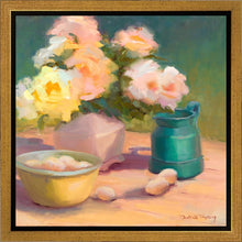 Load image into Gallery viewer, Fresh Cut Roses