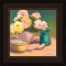 Load image into Gallery viewer, Fresh Cut Roses