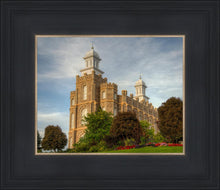Load image into Gallery viewer, Logan Utah Temple House on a Hill