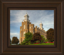 Load image into Gallery viewer, Logan Utah Temple House on a Hill