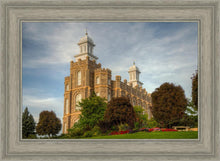Load image into Gallery viewer, Logan Utah Temple House on a Hill