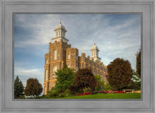 Load image into Gallery viewer, Logan Utah Temple House on a Hill