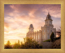 Load image into Gallery viewer, Manti Sunset