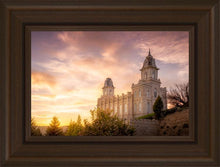 Load image into Gallery viewer, Manti Sunset