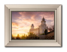 Load image into Gallery viewer, Manti Sunset