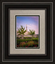 Load image into Gallery viewer, Spokane Flowers