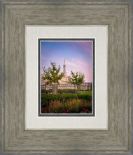 Load image into Gallery viewer, Spokane Flowers