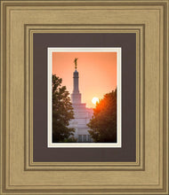 Load image into Gallery viewer, Spokane Sun Vertical
