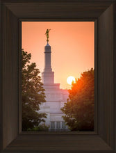 Load image into Gallery viewer, Spokane Sun Vertical