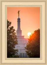Load image into Gallery viewer, Spokane Sun Vertical