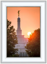 Load image into Gallery viewer, Spokane Sun Vertical