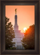 Load image into Gallery viewer, Spokane Sun Vertical