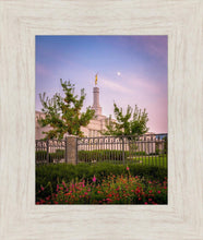 Load image into Gallery viewer, Spokane Flowers
