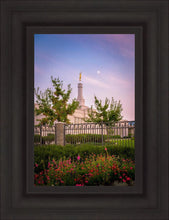 Load image into Gallery viewer, Spokane Flowers