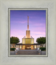 Load image into Gallery viewer, Atlanta Crescent Moon