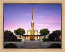 Load image into Gallery viewer, Atlanta Crescent Moon