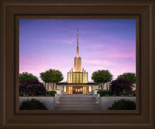 Load image into Gallery viewer, Atlanta Crescent Moon