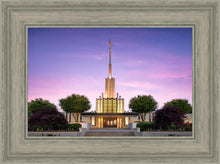 Load image into Gallery viewer, Atlanta Crescent Moon