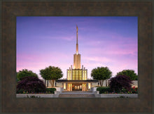 Load image into Gallery viewer, Atlanta Crescent Moon