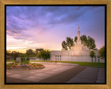 Load image into Gallery viewer, Bismarck Garden Sunset