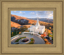 Load image into Gallery viewer, Bountiful - Winter Meets Fall
