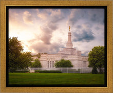Load image into Gallery viewer, Stormy Columbus