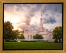 Load image into Gallery viewer, Stormy Columbus