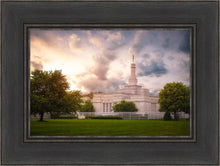 Load image into Gallery viewer, Stormy Columbus