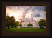 Load image into Gallery viewer, Stormy Columbus
