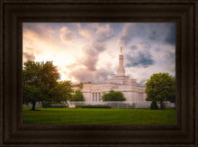 Load image into Gallery viewer, Stormy Columbus