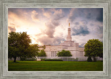 Load image into Gallery viewer, Stormy Columbus