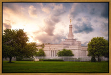 Load image into Gallery viewer, Stormy Columbus