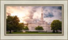 Load image into Gallery viewer, Stormy Columbus