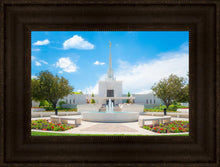 Load image into Gallery viewer, Denver Daytime Fountain
