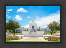 Load image into Gallery viewer, Denver Daytime Fountain