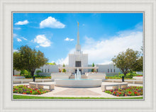 Load image into Gallery viewer, Denver Daytime Fountain
