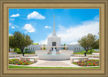 Load image into Gallery viewer, Denver Daytime Fountain