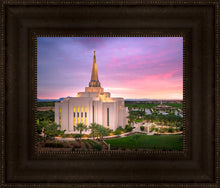 Load image into Gallery viewer, Gilbert Pink Sunrise