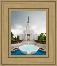 Load image into Gallery viewer, Houston Stormy Fountain