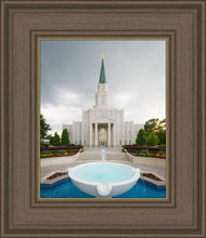 Load image into Gallery viewer, Houston Stormy Fountain