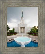 Load image into Gallery viewer, Houston Stormy Fountain