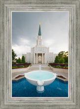 Load image into Gallery viewer, Houston Stormy Fountain