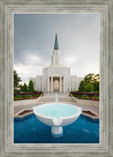 Load image into Gallery viewer, Houston Stormy Fountain