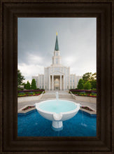 Load image into Gallery viewer, Houston Stormy Fountain