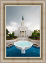 Load image into Gallery viewer, Houston Stormy Fountain