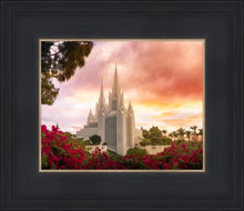 Load image into Gallery viewer, San Diego Flowers