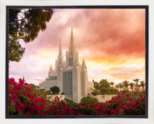 Load image into Gallery viewer, San Diego Flowers