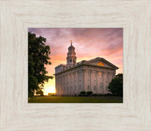 Load image into Gallery viewer, Nauvoo Late Sunset