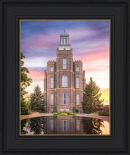 Load image into Gallery viewer, Logan Front