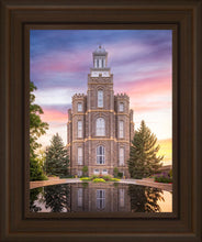 Load image into Gallery viewer, Logan Front